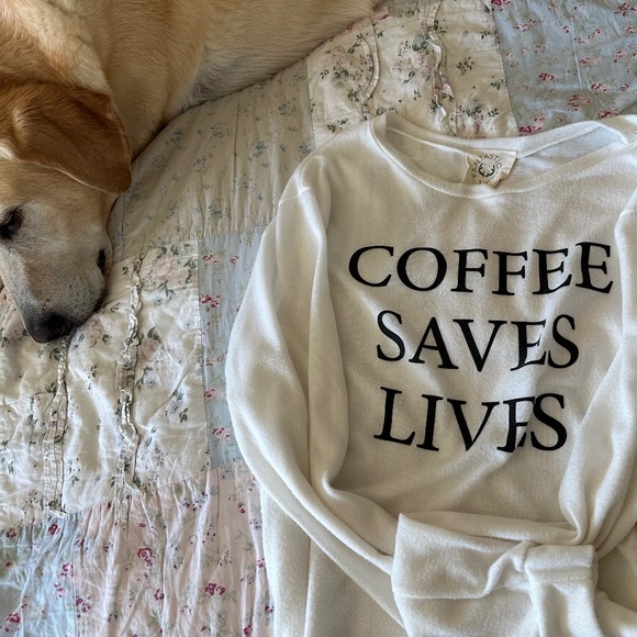 Top - Picture 2 of 3